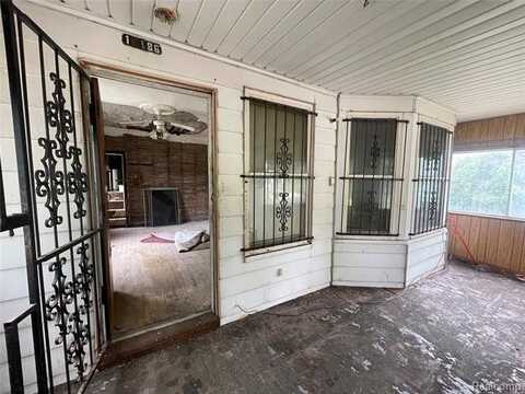 17184 Mackay Street, Detroit, MI 48212