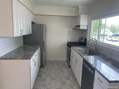 2338 Koper Drive, Sterling Heights, MI 48310