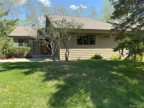 6556 Mission Ridge, Traverse City, MI 49686
