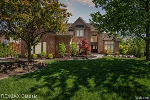 21982 York Mills Circle, Novi, MI 48374
