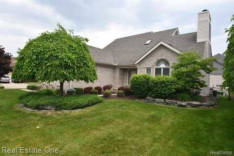 42388 Shulock Drive, Clinton Township, MI 48038