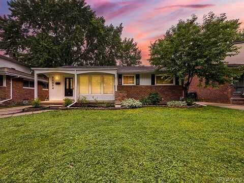 22854 Lingemann Street, Saint Clair Shores, MI 48080