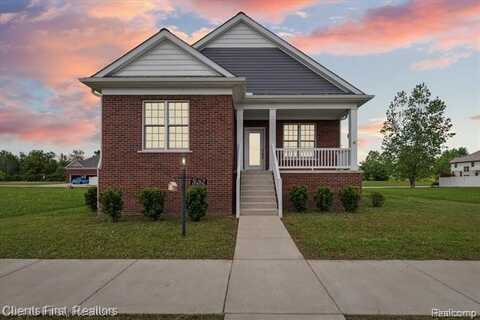 26262 Trowbridge Square, New Boston, MI 48164