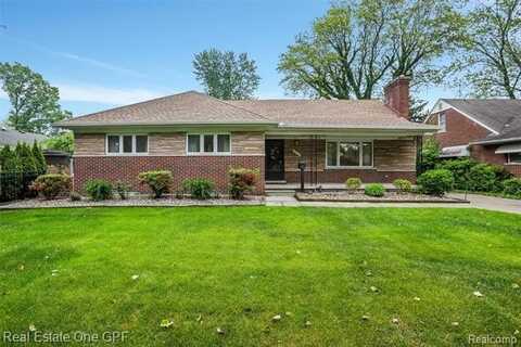 19998 Fairway Drive, Grosse Pointe Woods, MI 48236
