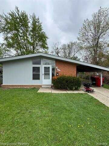 29234 FAIRFAX Street, Southfield, MI 48076