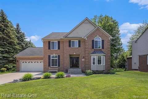 2842 Manorwood Drive, Troy, MI 48085
