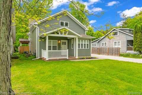 3565 Memoir Drive, Fort Gratiot, MI 48059