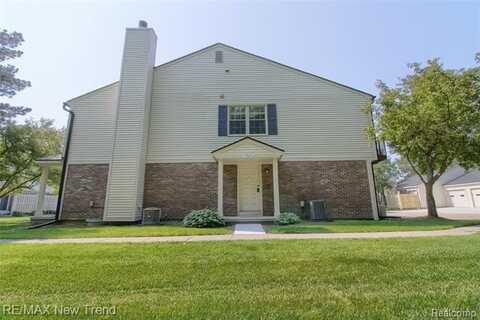 1521 Dover Hill N, Walled Lake, MI 48390