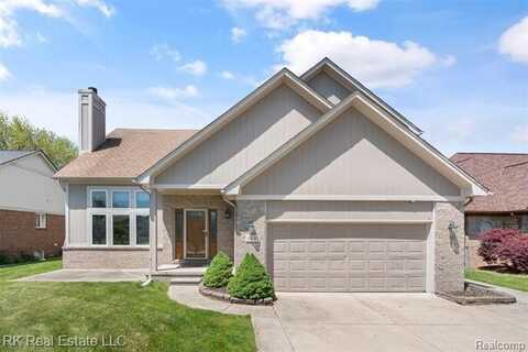 49263 Stratford Drive, Chesterfield, MI 48047