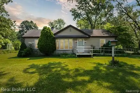 5740 M 66, East Leroy, MI 49051