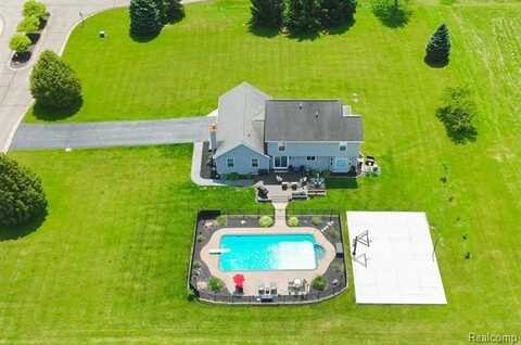5015 LINDEMERE Drive, Fowlerville, MI 48836