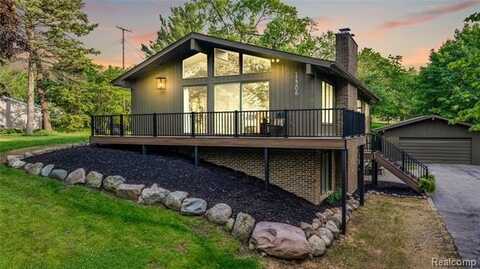 11206 Wealthy Lane, Bruce, MI 48065