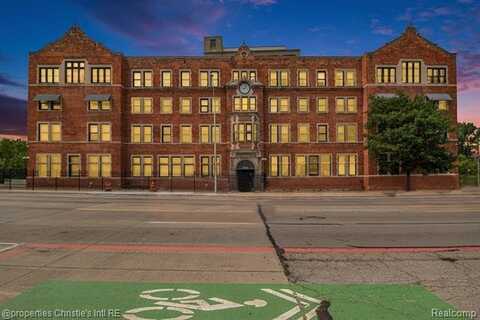 6533 E Jefferson, Detroit, MI 48207