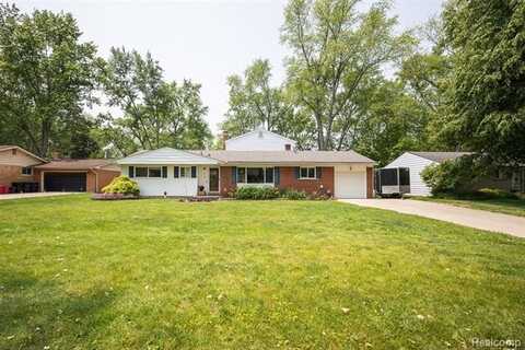 17733 Deering Street, Livonia, MI 48152