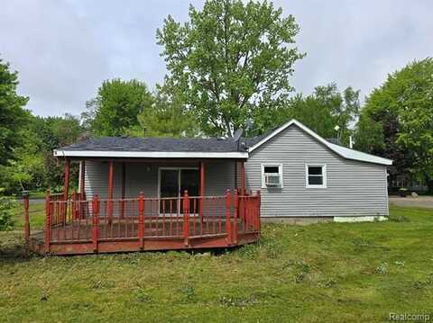 4297 Center Street, Akron, MI 48701