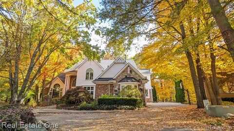 6212 Bromley Court, West Bloomfield, MI 48322