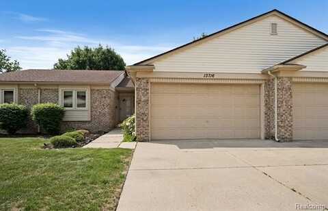 13716 Maple Grove Avenue, Shelby, MI 48315