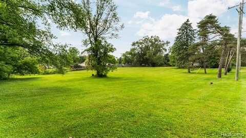 00 West Street, Milford, MI 48380