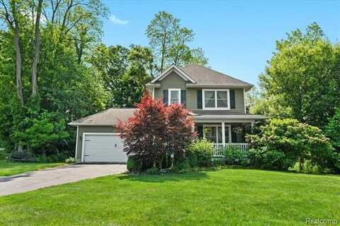 9832 Brookfield Drive, Brighton, MI 48116