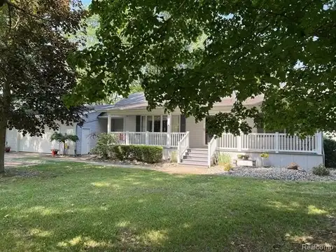 7369 Sheridan Road, Flushing, MI 48433