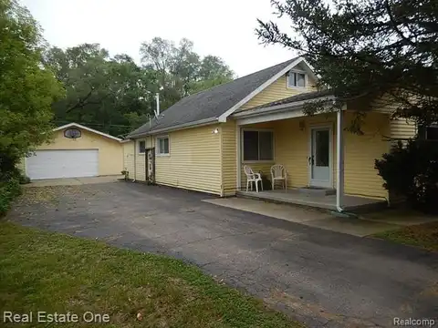 10790 STARK Road, Livonia, MI 48150