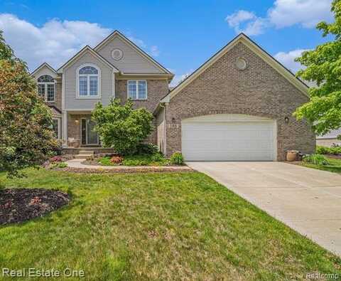 186 EASTON Drive, South Lyon, MI 48178