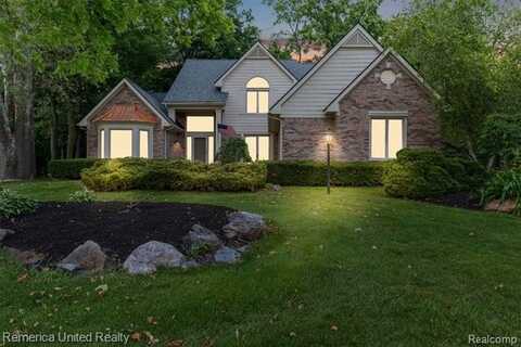 54366 Royal Troon Drive, South Lyon, MI 48178