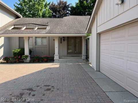 1797 GOLF RIDGE Drive, Bloomfield Hills, MI 48302