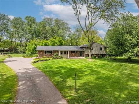 26480 Scenic Highway, Franklin, MI 48025