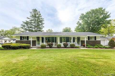 3404 3402 Appomattox Drive, Port Huron, MI 48060