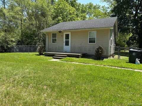 1096 Bayfield Street, Lake Orion, MI 48362