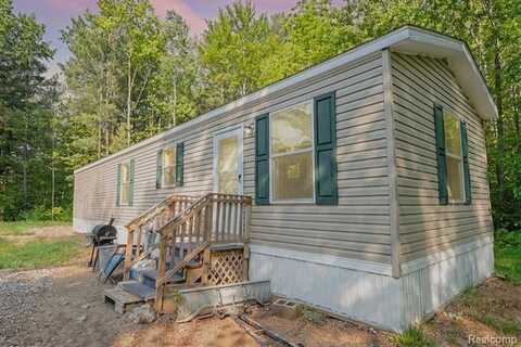 4985 Wilson Road, Harrison, MI 48625