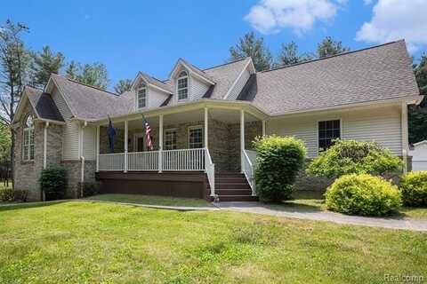 1897 N Summers Road, Imlay City, MI 48444