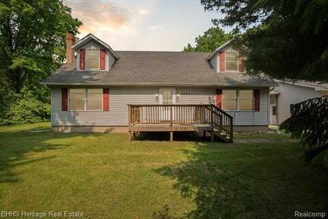 4837 Clyde Road, Howell, MI 48855