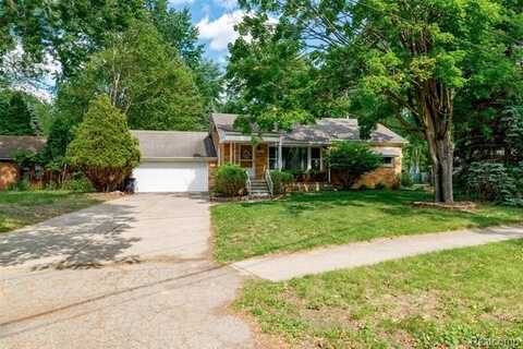 21462 Berg Road, Southfield, MI 48033