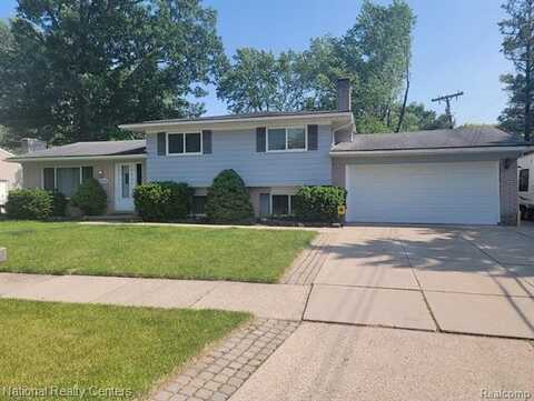 23334 King Drive, Clinton Township, MI 48035