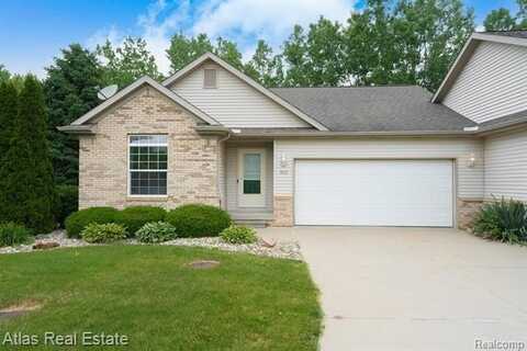 3527 Applewood Lane, Grand Blanc, MI 48439