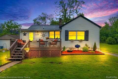 4478 Abel Drive, Lakeport, MI 48059