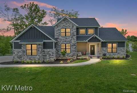 1585 Kriss Crossing Road, Brighton, MI 48114