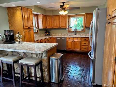 3985 Wadhams Road, China, MI 48054
