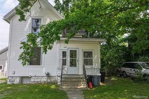 1226 W Genesee Street, Lapeer, MI 48446
