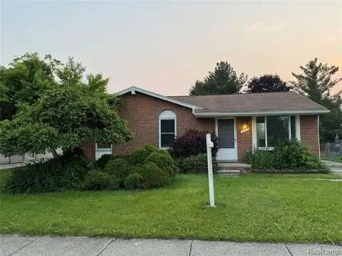 42113 CLAYTON Street, Clinton Township, MI 48038