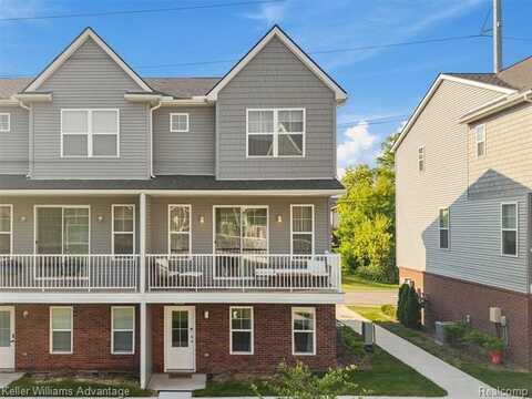 3947 Trailwaycommons Circle, Auburn Hills, MI 48326