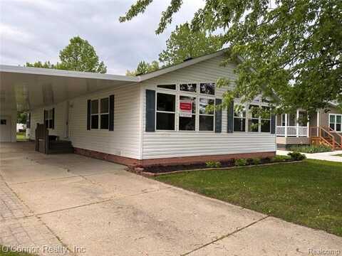 504 Bush Lake Lane, Smiths Creek, MI 48074
