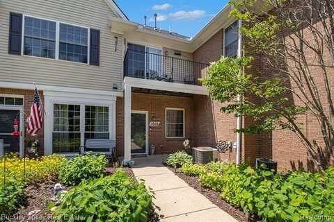 1018 Shiawassee Circle, Howell, MI 48843