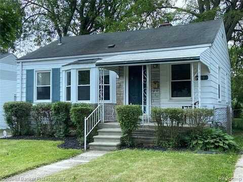 18980 Roscommon Street, Grosse Pointe, MI 48225