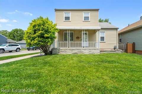 740 Hudson Street, Wyandotte, MI 48192