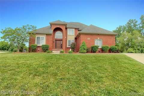 761 Nissen Court, Wixom, MI 48393