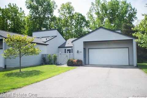 2869 BRECKENRIDGE Drive, Brighton, MI 48114