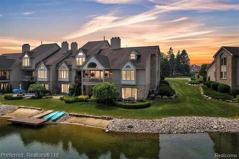18112 Blue Heron Pointe Drive, Northville, MI 48168
